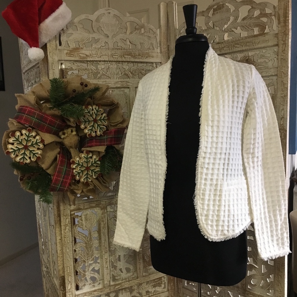 JustFab cream colored waffle weave cotton jacket